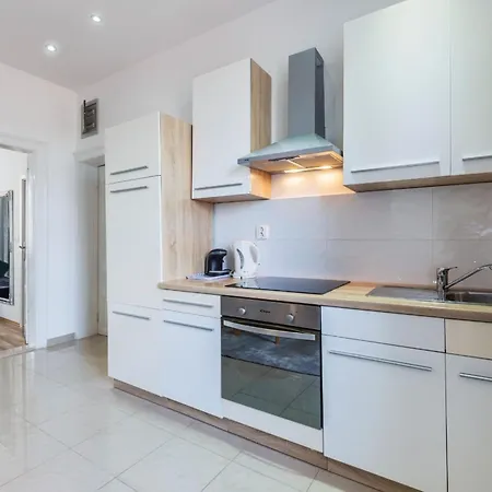 Appartamento Garden With Shared Pool