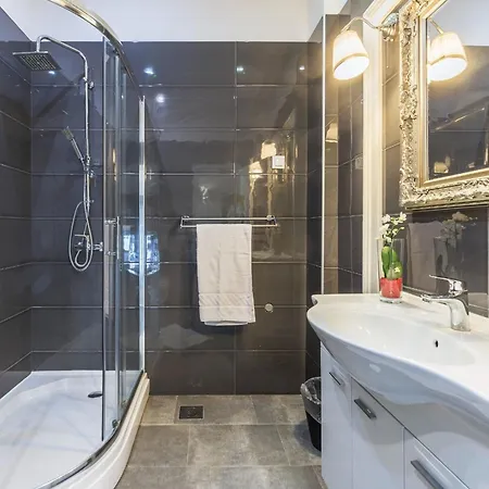 Garden With Shared Pool