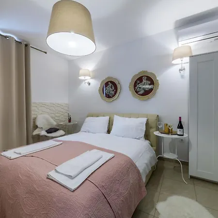 Garden With Shared Pool Pula